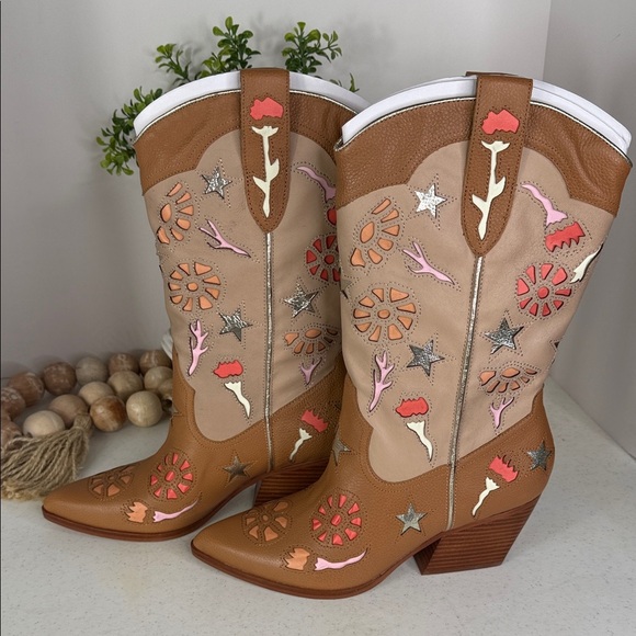 Dolce Vita Women's Lassie Western Boot Sz 8.5 Tan/ Multi - Picture 5 of 12